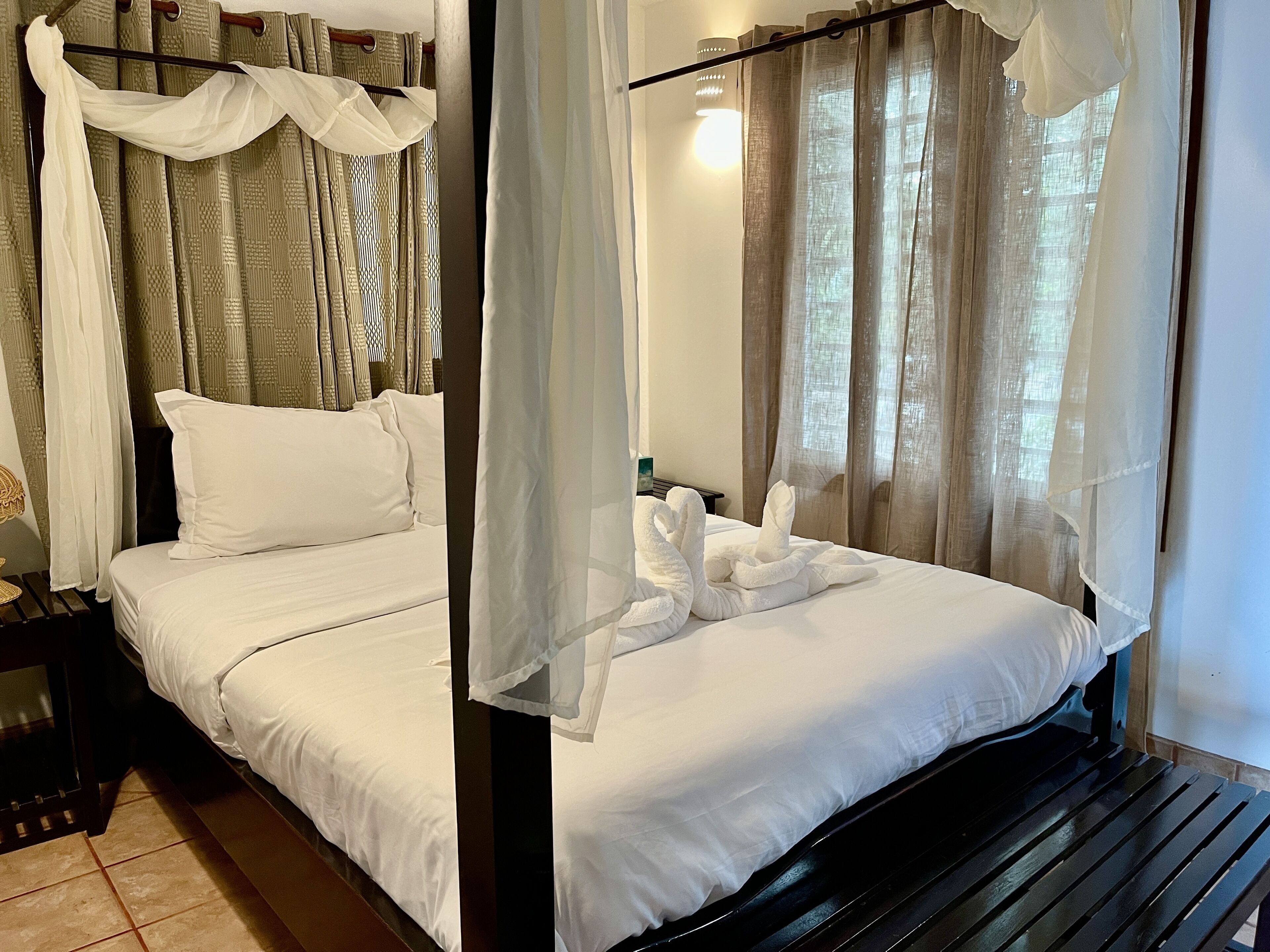 1 habitación y caja de seguridad en la habitación 