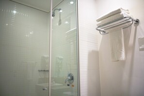 Shower, free toiletries, hair dryer, towels