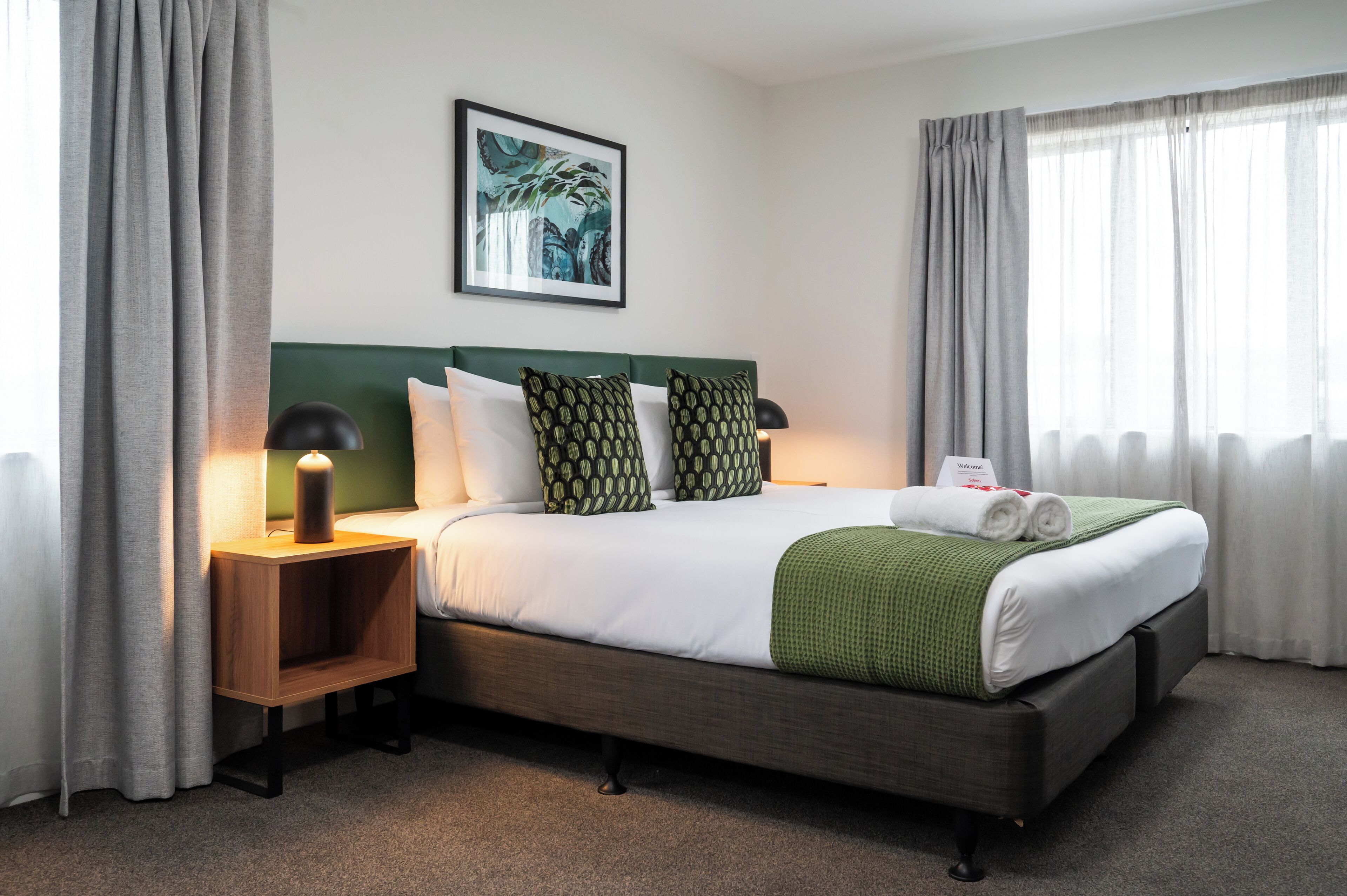 Executive Room | Peralatan tempat tidur premium, katil Select Comfort 