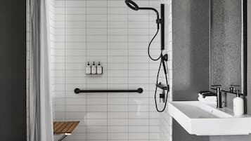 Badkamer met douche