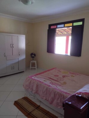 3 bedrooms, WiFi - House with private pool in gated community (Camaçari)