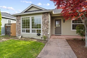 Exterior detail - Charming white picket fenced home in quiet area (Medford)