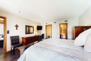 2 sovrum, internet och sängkläder