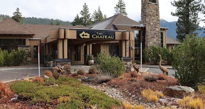 Charming 3 Bedroom Cabin in Incline Village w/Hot Tub