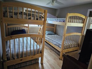 3 bedrooms, WiFi