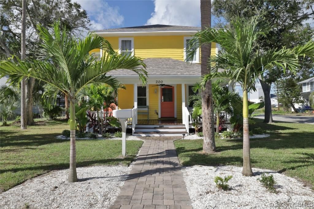 The Refuge Guesthouse-5 minutes from the beach