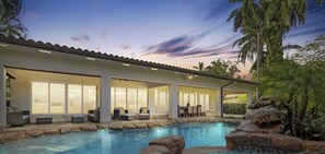 Ulkouima-allas, lämmitetty uima-allas