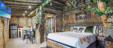 7 bedrooms, desk, iron/ironing board, free WiFi