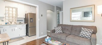 Lighthouse View Suite. This is the ideal getaway!