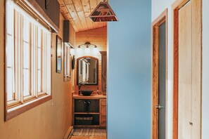 Interior - High Country dog-friendly townhome with fireplace & private balcony (Big Sky)