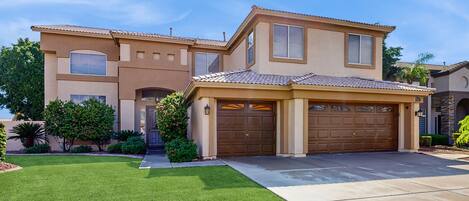 المنشأة من الخارج