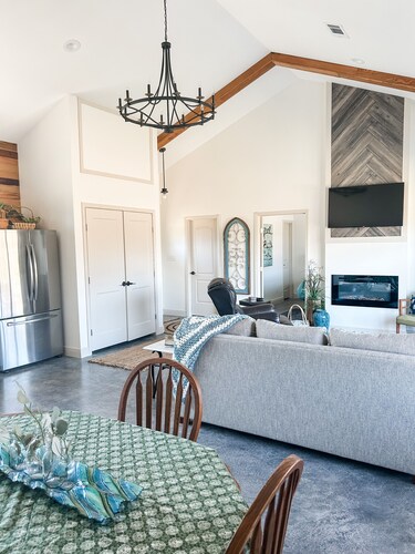 NEW J&K's House #3 just mins from DeGray Lake!