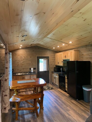 Big Bear Hideaway - St Germain Cabin 2 on St Germain River