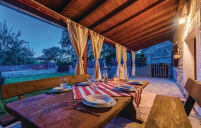 Authentic Stone House In National Park Krka