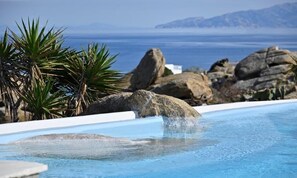 Outdoor pool - PARAGA SEA VIEW VILLA 2 WALKING DISTANCE to BEACH 
 by Calypso Sunset Villas (Mykonos)