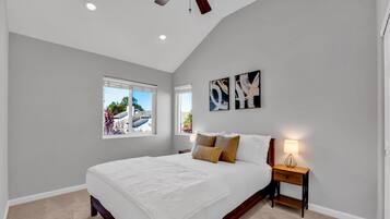 4 bedrooms, iron/ironing board, free WiFi, bed sheets