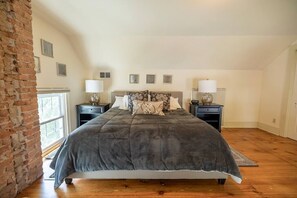 3 chambres, fer et planche à repasser, Wi-Fi, literie fournie