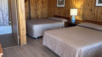 Premium bedding, Select Comfort beds, free WiFi, bed sheets