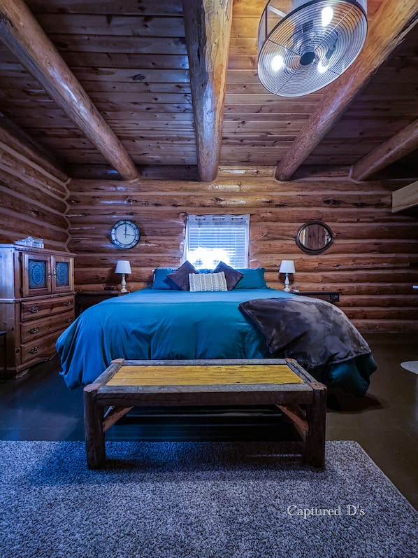 7 bedrooms, travel cot, WiFi