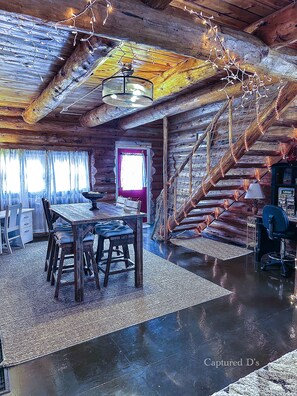 Dining - Mule Deer Ridge At Seven Sisters (Hot Springs)