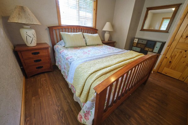 2 bedrooms, bed sheets