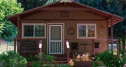 Cottage 4.