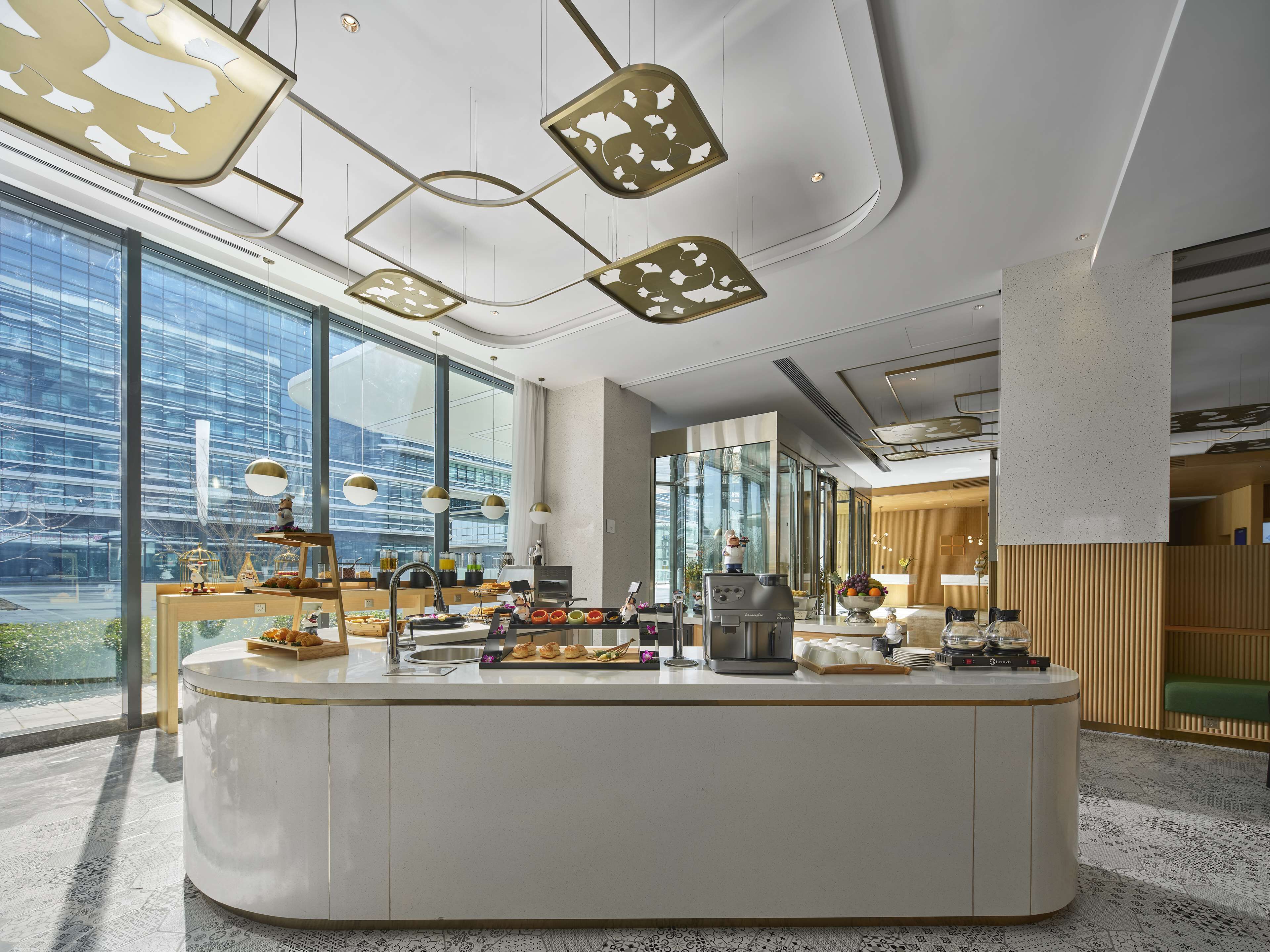 每日供应自助早餐（每人 CNY 88）