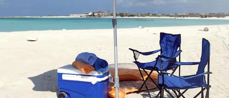 Camastros y toallas de playa