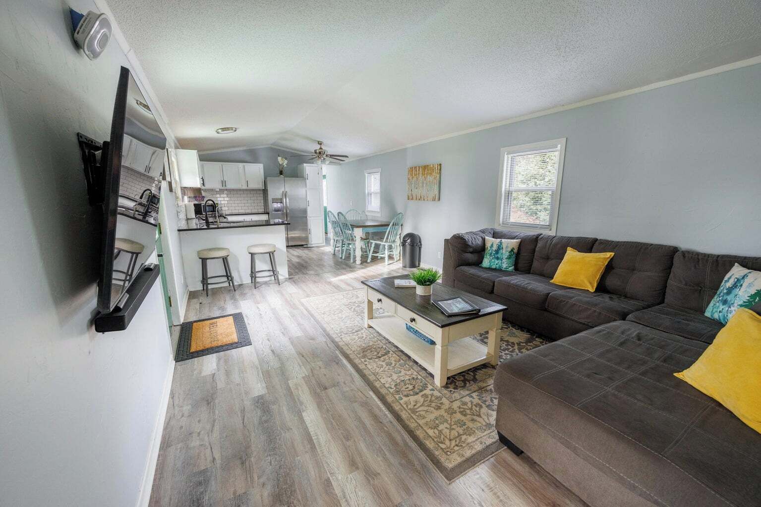 电视、立体声音响