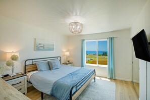 2 عدّة غرف نوم ومكواة/لوح كي وواي فاي مجانًا وملاءات أسرّة