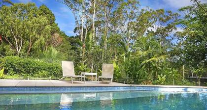 Golden Haven organic retreat with Magna pool
