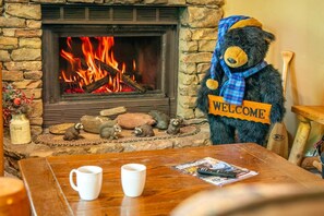 Interior - Country Cozy - Cozy up at your mountain cabin with a fireplace and hot tub! (Gatlinburg)