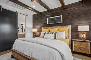4 Schlafzimmer, Bügeleisen/Bügelbrett, WLAN, Bettwäsche
