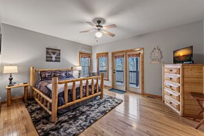 6 chambres, bureau, fer et planche à repasser, accès au Wi-Fi (inclus)