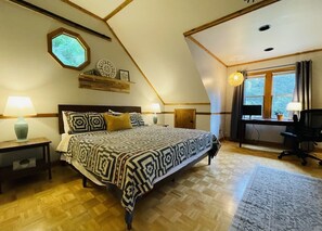 3 habitaciones, escritorio, wifi gratis y ropa de cama 