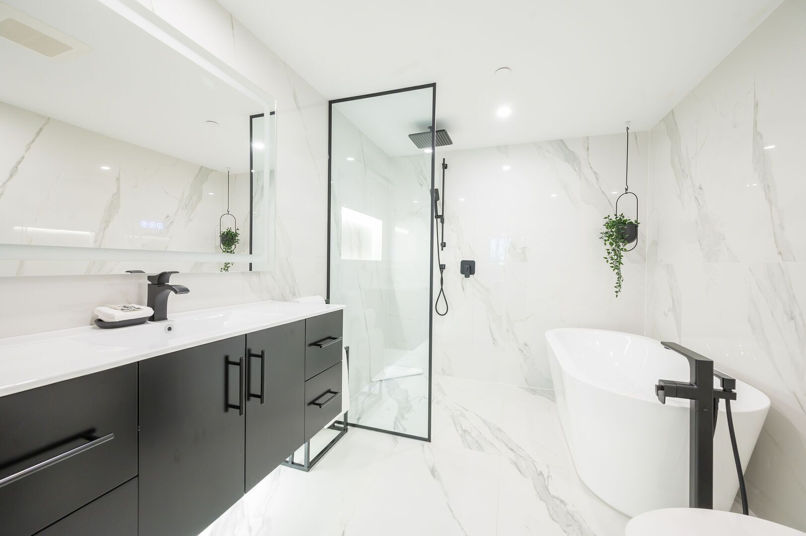 Bathtub, hair dryer, towels