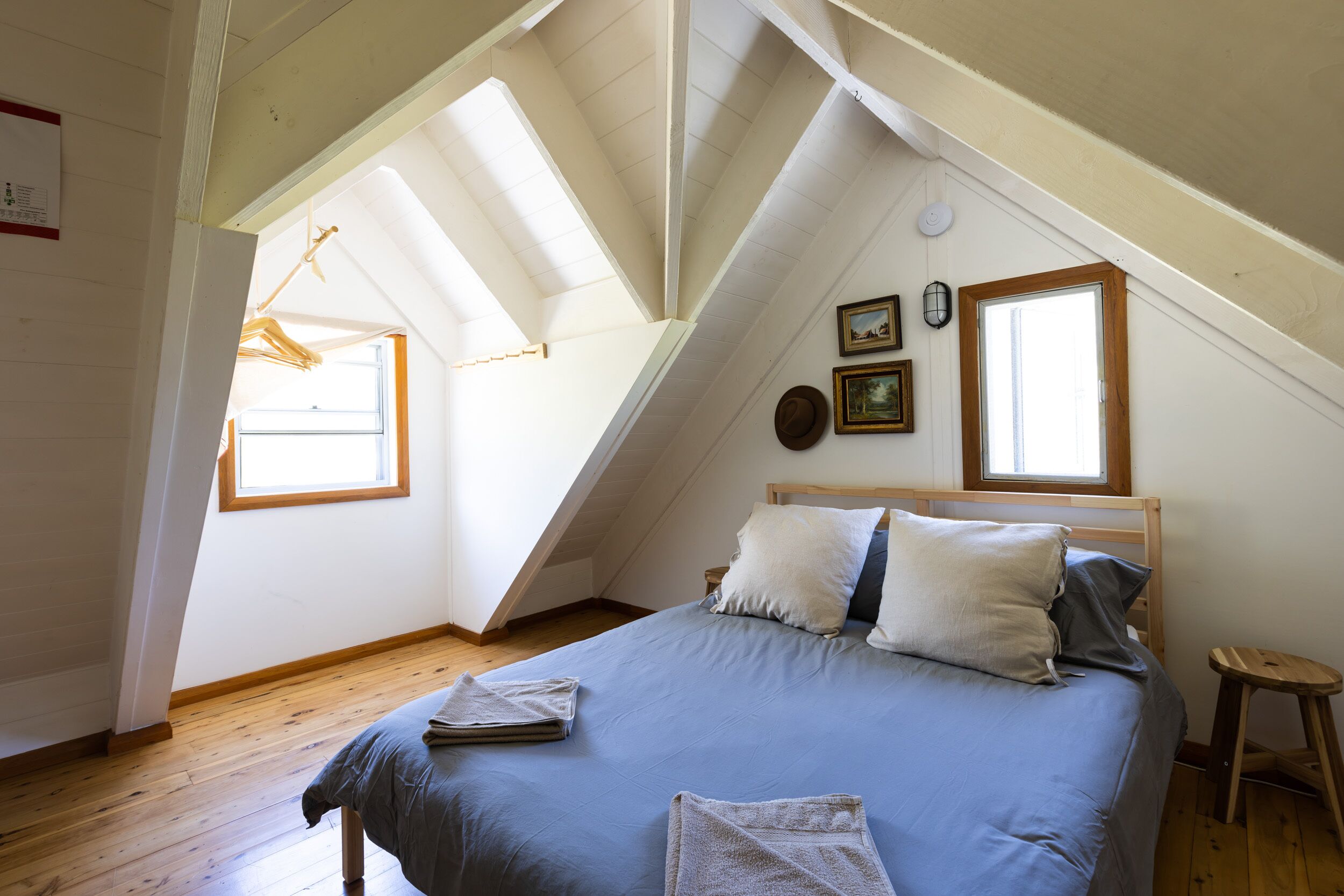 Traditional-Ferienhütte | Kostenloses WLAN, Bettwäsche