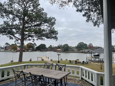 Quiet neighborhood with a beautiful lake view. Brand new dock.