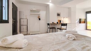 Tabla de planchar con plancha y wifi gratis 