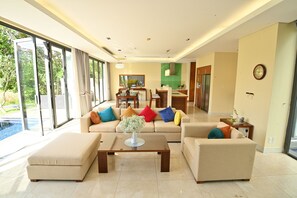 TV connectée, cheminée