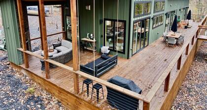 The Fir - 2 Bedroom Cabin