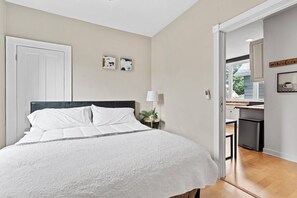 6 Schlafzimmer, Reisekinderbett, WLAN