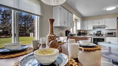 Family and Dog friendly home in Brighton