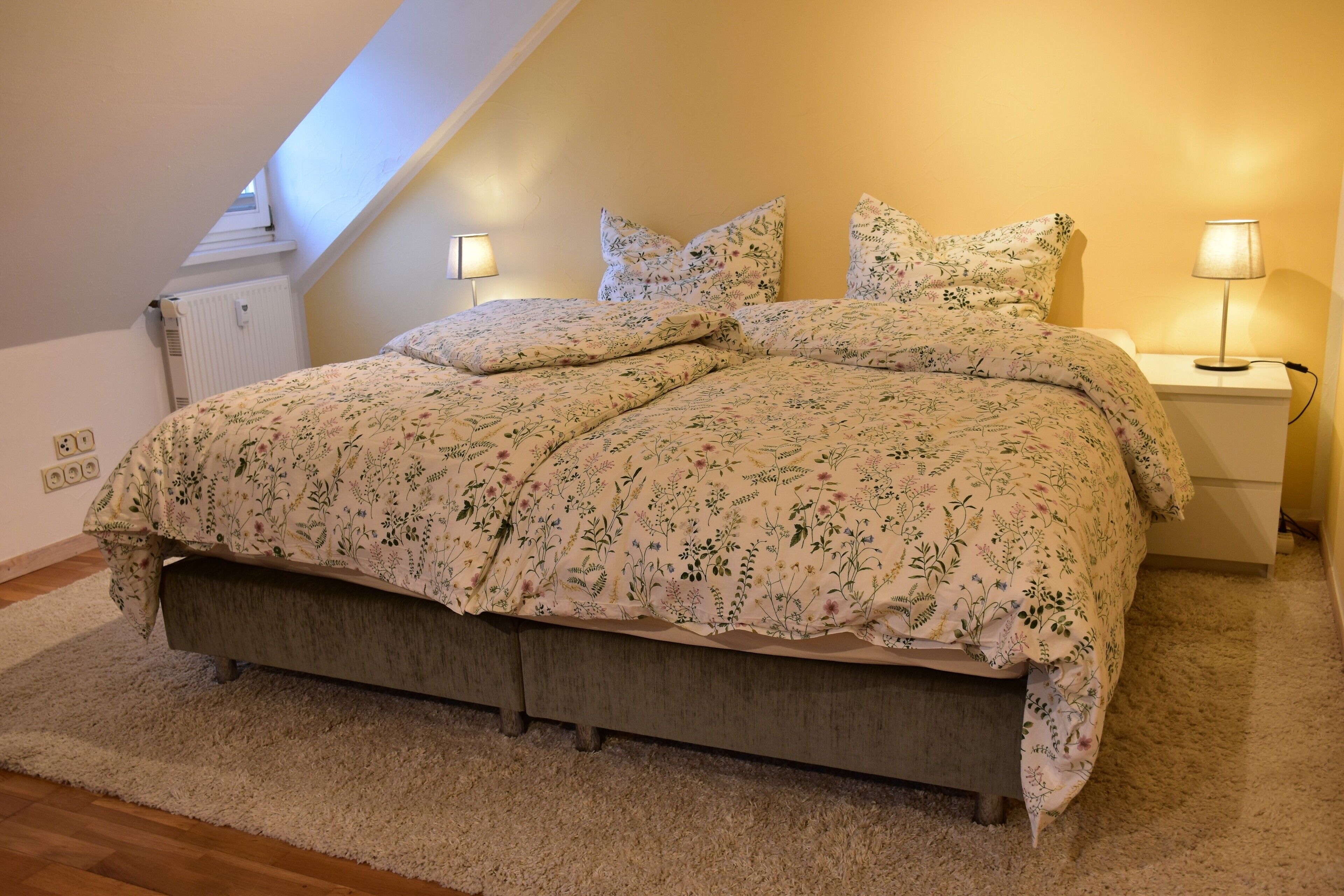 1 quarto, Wi-Fi de cortesia, roupa de cama