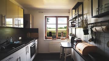 Kühlschrank, Ofen, Herdplatte, Geschirrspüler