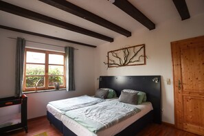 3 bedrooms, free WiFi