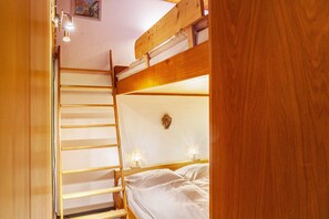 1 Schlafzimmer, kostenloses WLAN, Bettwäsche
