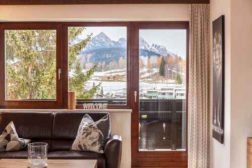 Holiday Apartment "Haus Excelsior Top 21" with Mountain View, Balcony & Wi-Fi