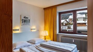 2 bedrooms, free WiFi, bed sheets