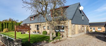 Ferienwohnung "Whg 2 - Ferien auf einem Resthof" mit Meerblick, Gemeinschaftsgarten und WLAN